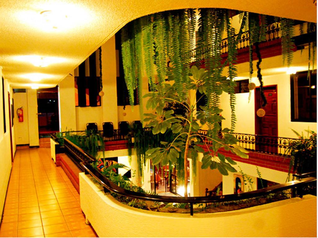 Hotel El Indio Inn Otavalo Exterior foto